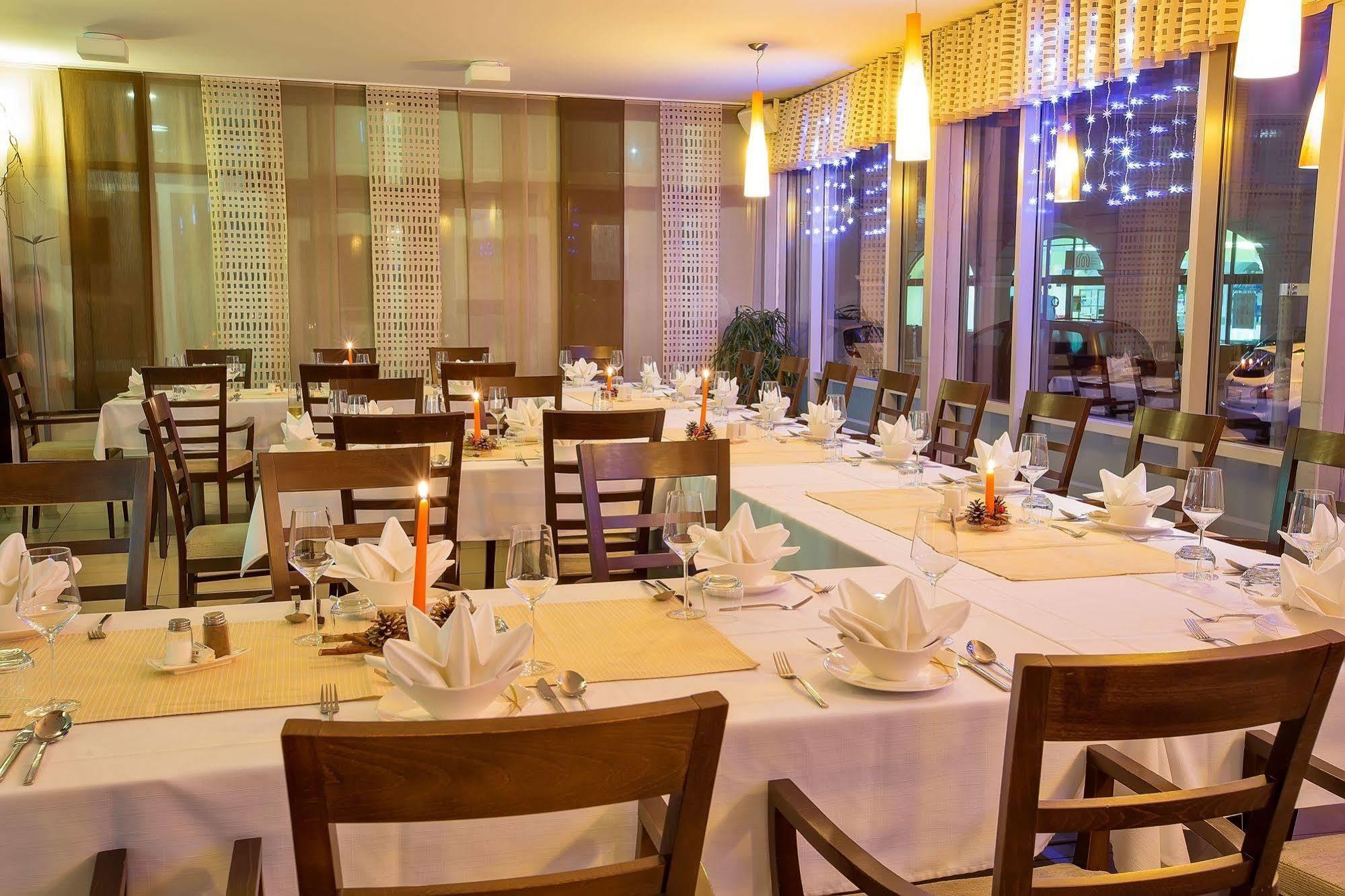 Hotel Bela Krajina Metlika Exteriör bild